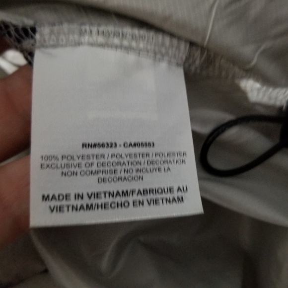 NIKE GOLF | full zip packable lightweight jacket - Picture 8 of 9